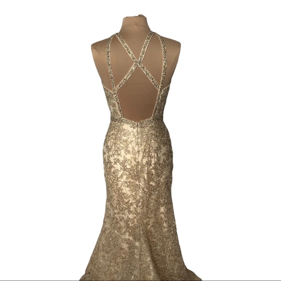 Exquisite Gold embroidered lace gown with dazzling beaded neckline and waistband - Picture 16 of 17